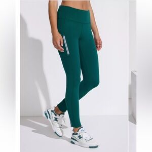 MONDETTA Cold Gear high waisted, active Legging NWT Size M